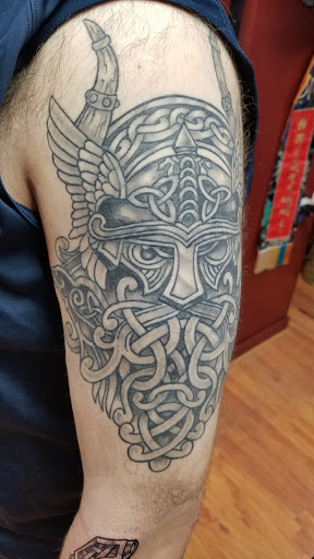 Tattoo Shop «Liquid Swordz», reviews and photos, 27 N Washington St, Ypsilanti, MI 48197, USA