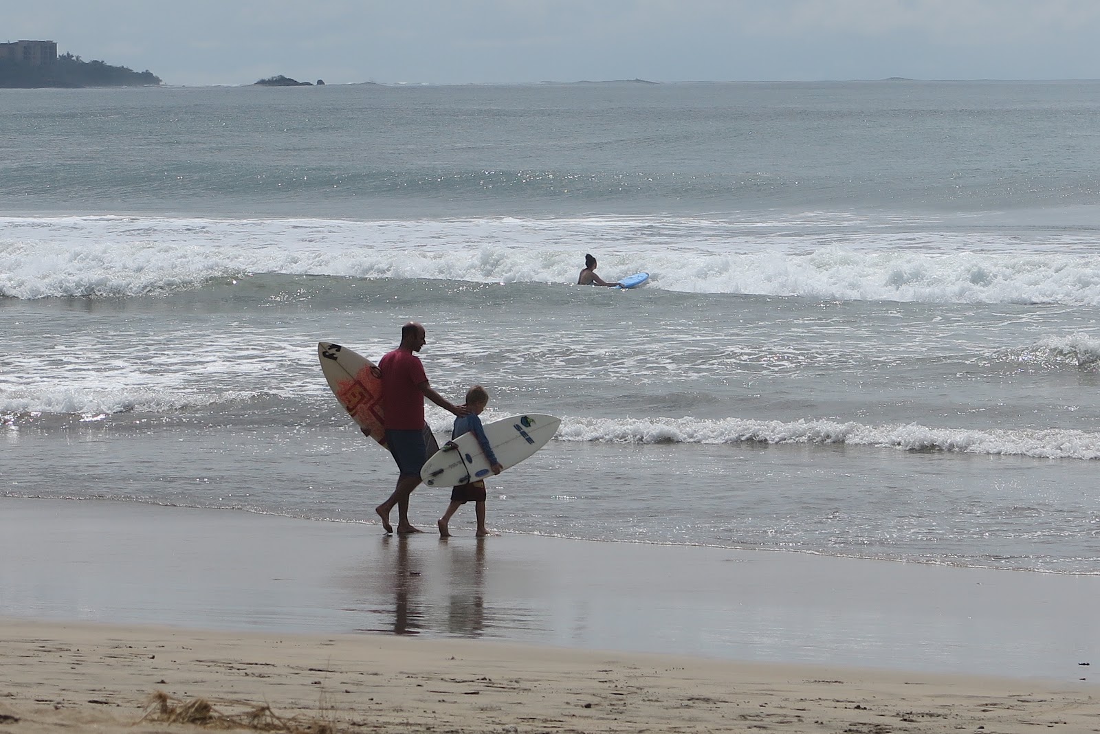 Foto de Playa Grande y el asentamiento