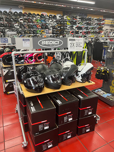 Motorcycle Parts Store «Cycle Gear», reviews and photos, 5032 E Colonial Dr, Orlando, FL 32803, USA