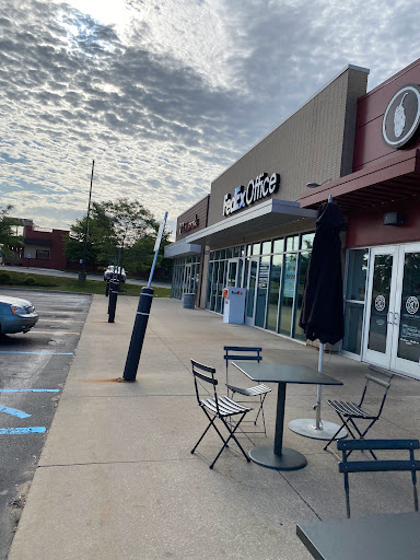 Print Shop «FedEx Office Print & Ship Center», reviews and photos, 3614 28th St SE, Grand Rapids, MI 49512, USA