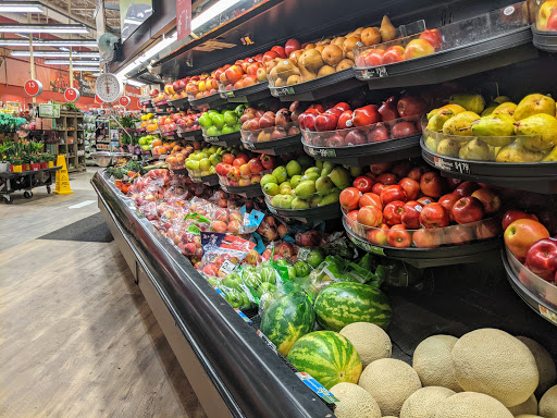 Grocery Store «Hannaford Supermarket», reviews and photos, 5 Hannaford Dr, York, ME 03909, USA