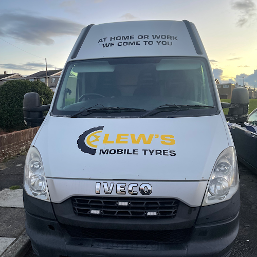 Comments and reviews of Lew’s Mobile Tyres & Garage Repairs Ltd