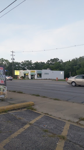 Florist «Thrifty Florist», reviews and photos, 211 S Telegraph Rd, Pontiac, MI 48341, USA