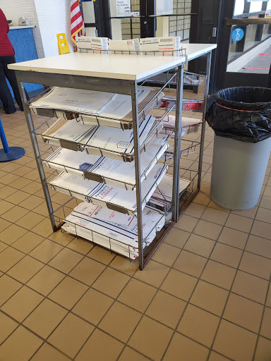 Post Office «United States Postal Service», reviews and photos, 135 Chestnut St, New Britain, CT 06050, USA