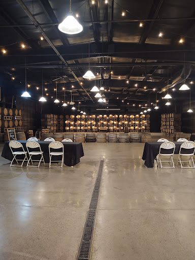 Winery «Eola Hills Wine Cellars», reviews and photos, 501 S Pacific Hwy W, Rickreall, OR 97371, USA