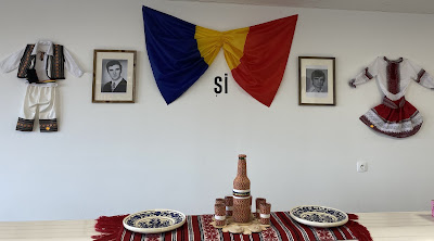 Magazin Românesc Saintes La Vasile si Ion à Saintes