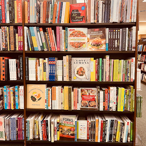 Book Store «Barnes & Noble», reviews and photos, 1812 Sam Rittenberg Blvd, Charleston, SC 29407, USA