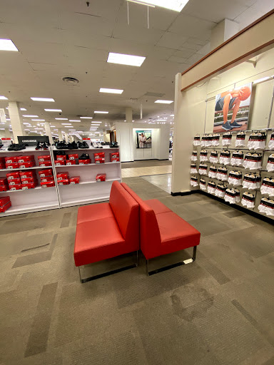 Department Store «JCPenney», reviews and photos, 5100 N Montclair Plaza Ln, Montclair, CA 91763, USA