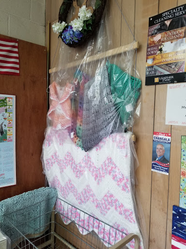 Dry Cleaner «Selah Dry Cleaners & Laundry», reviews and photos, 609 S 1st St, Selah, WA 98942, USA