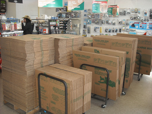 Truck Rental Agency «U-Haul Moving & Storage of Burien», reviews and photos, 13645 1st Avenue South, Burien, WA 98168, USA