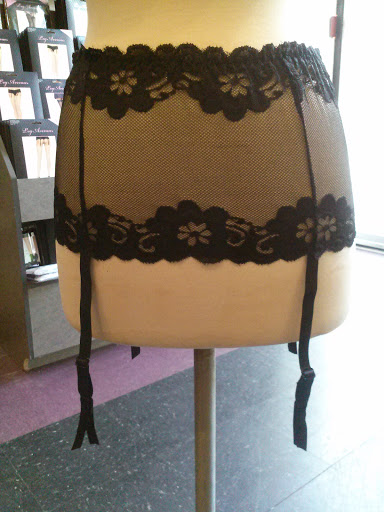 Lingerie Store «The Foundation: From Billie to Bettie», reviews and photos, 4831 SE Division St, Portland, OR 97206, USA