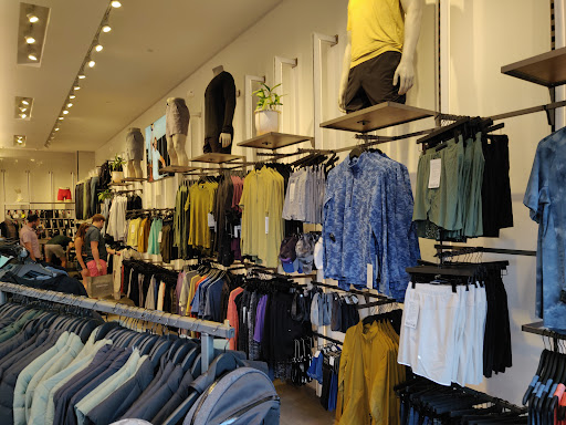 Sportswear Store «lululemon», reviews and photos, 622 Oakbrook Center, Oak Brook, IL 60523, USA