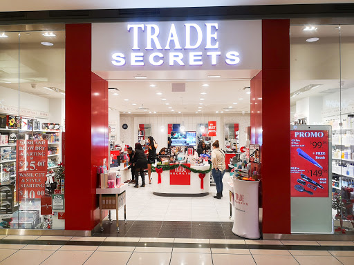 Trade Secrets | CF Toronto Eaton Centre