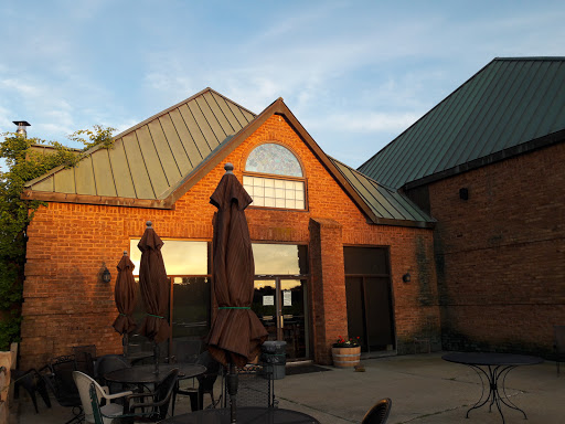 Vineyard «Duck Walk Vineyard», reviews and photos, 231 Montauk Hwy, Water Mill, NY 11976, USA