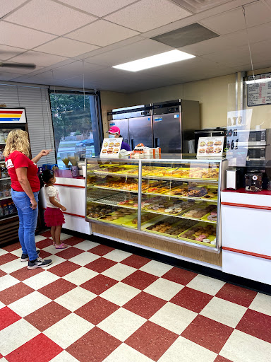 Donut Palace, 1605 W Buckingham Rd, Garland, TX 75042, USA, 