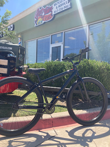 Bicycle Store «Clyde James Cycles», reviews and photos, 4201 Stanley Keller Rd, Haltom City, TX 76117, USA