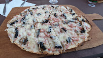 Tarte flambée du Restaurant de spécialités alsaciennes Aux Deux Clefs à Mackenheim - n°3