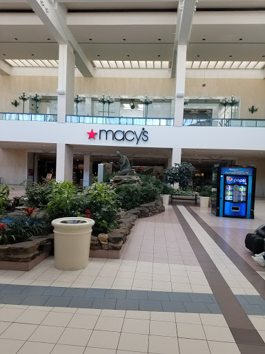 Shopping Mall «Neshaminy Mall», reviews and photos, 707 Neshaminy Mall, Bensalem, PA 19020, USA