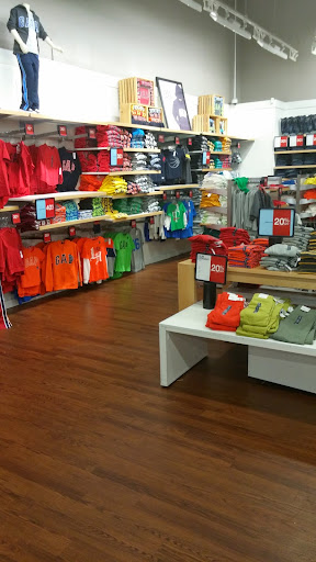 Outlet Mall «The Outlets at Bergen Town Center», reviews and photos, 1 Bergen Town Center, Paramus, NJ 07652, USA