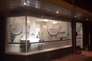 Haarzorg Haren Haarwerken en Kapsalon