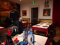 Atmosphère du Restaurant portugais LA CHURRASQUEIRA à Villecresnes - n°13