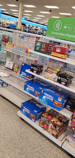 Clothing Store «Ross Dress for Less», reviews and photos, 926 Airport Center Rd, Allentown, PA 18109, USA