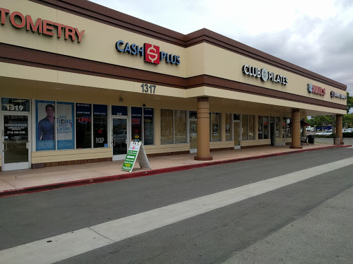 Cash Plus, 1317 S Harbor Blvd, Fullerton, CA 92832, USA, Loan Agency