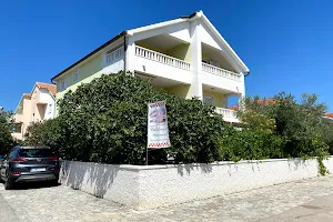 Villa Bonaca Apartmani image