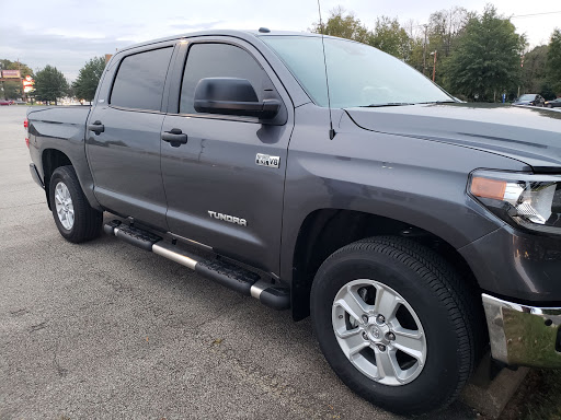 Auto Body Shop «Jack Hart Body Shop Inc», reviews and photos, 1468 S Dixie Blvd, Radcliff, KY 40160, USA