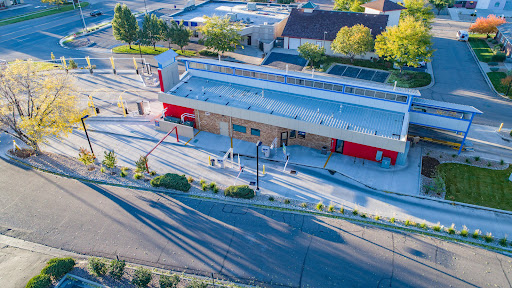 Car Wash «Breeze Thru Car Wash - Main St Longmont», reviews and photos, 2025 Main St, Longmont, CO 80501, USA