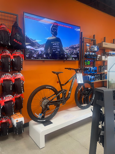 Bicycle Store «Bicycle Warehouse San Marcos», reviews and photos, 2055 Montiel Rd #107, San Marcos, CA 92069, USA