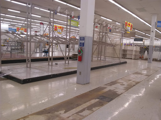 Discount Store «Kmart», reviews and photos, 1 Flower Valley Shopping Center, Florissant, MO 63033, USA