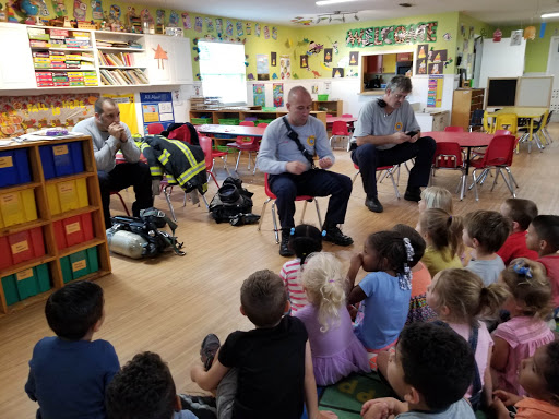 Child Care Agency «Wee Kare Child Care Center», reviews and photos, 371 Main St, Deltona, FL 32725, USA