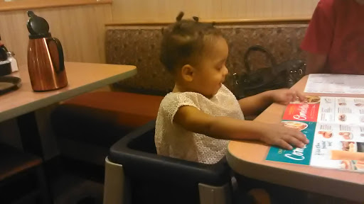 Clothing Store «Burlington Coat Factory», reviews and photos, 1300 N Larkin Ave, Joliet, IL 60435, USA