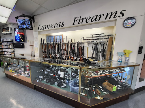 Pawn Shop «Silver Lining Jewelry & Loan», reviews and photos, 2122 NE Sandy Blvd, Portland, OR 97232, USA