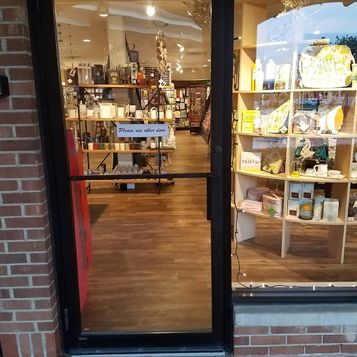 Gift Shop «FUN Cards and Gifts», reviews and photos, 1442 Waukegan Rd, Glenview, IL 60025, USA