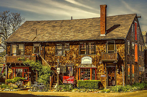 Leather Goods Store «Bearskin Neck Leather Merchant», reviews and photos, 7 Old Harbor Rd, Rockport, MA 01966, USA