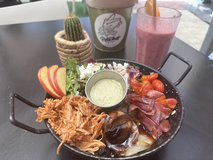 Pistacho Coffee Brunch
