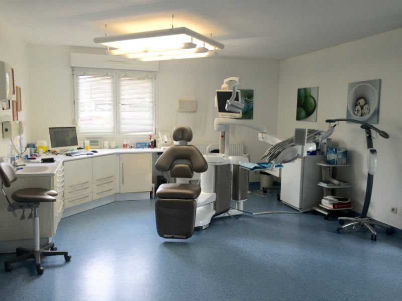 Dosch Alexandre - Chirurgien Dentiste à Illkirch-Graffenstaden