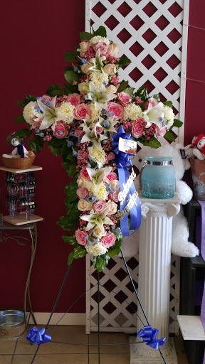 Florist «Central Florist», reviews and photos, 252 N Central Ave, Valley Stream, NY 11580, USA