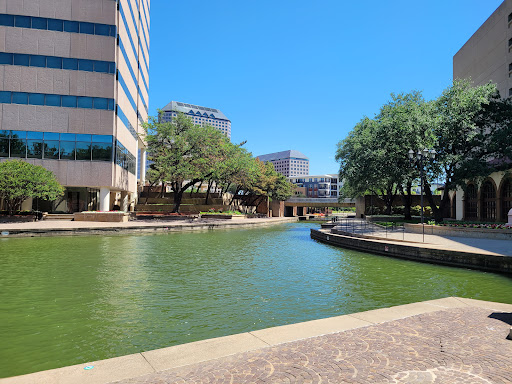 Tourist Attraction «Mandalay Canal Walk at Las Colinas», reviews and photos, 215 Mandalay Canal, Irving, TX 75039, USA