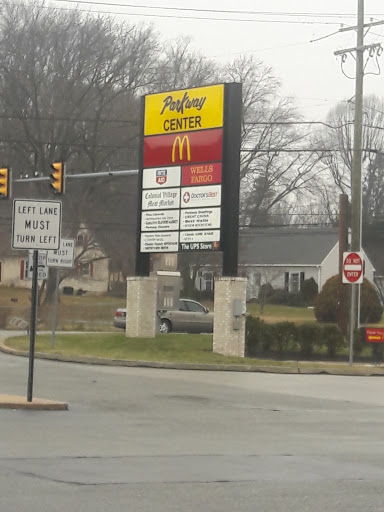 Shopping Mall «Parkway Shopping Center», reviews and photos, 929 S High St #22, West Chester, PA 19382, USA