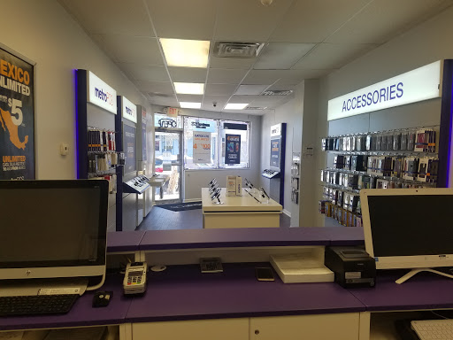 Cell Phone Store «MetroPCS Authorized Dealer», reviews and photos, 563 Amboy Ave, Perth Amboy, NJ 08861, USA