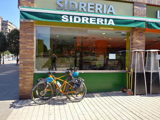 Información y opiniones sobre Sidrería La Trafalaya de Gijón