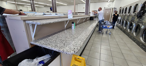 Laundromat «Launderland Coin Laundry», reviews and photos, 2256 Colorado Blvd #106, Los Angeles, CA 90041, USA