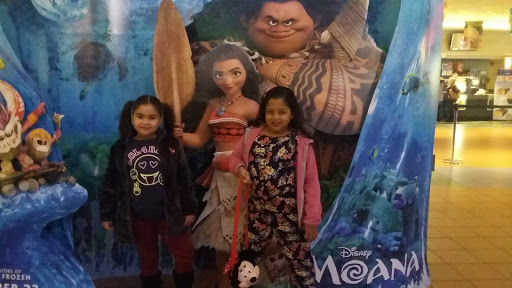 Movie Theater «Regal Cinemas Bellingham 14», reviews and photos, 259 Hartford Ave, Bellingham, MA 02019, USA