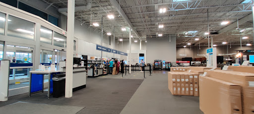 Electronics Store «Best Buy», reviews and photos, 1643 County Road B2 W, St Paul, MN 55113, USA