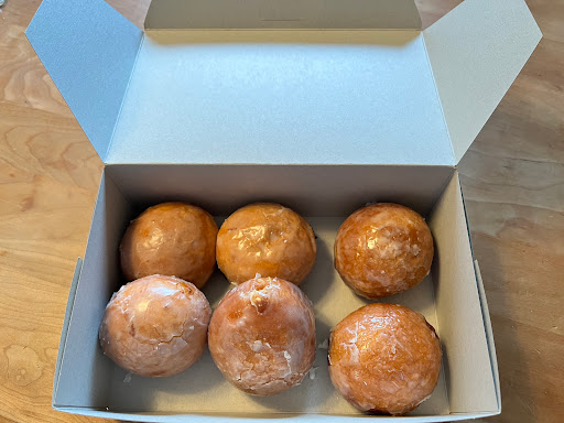 Donut Shop «Golden Donuts», reviews and photos, 34155 Harper Ave, Charter Twp of Clinton, MI 48035, USA