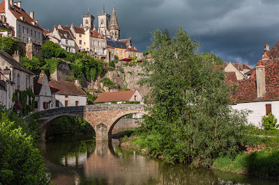 Pont Pinard à Semur-en-Auxois