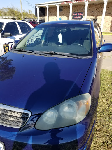 Auto Body Shop «Maaco Collision Repair & Auto Painting», reviews and photos, 1011 N Main St, Pearland, TX 77581, USA